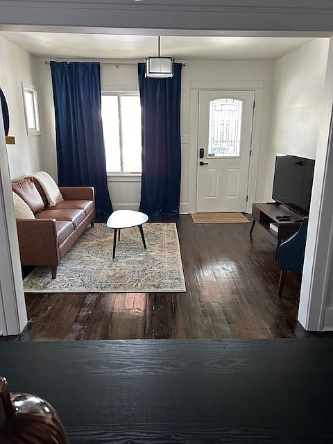 Furnished Finder property 627306_1 photo 8