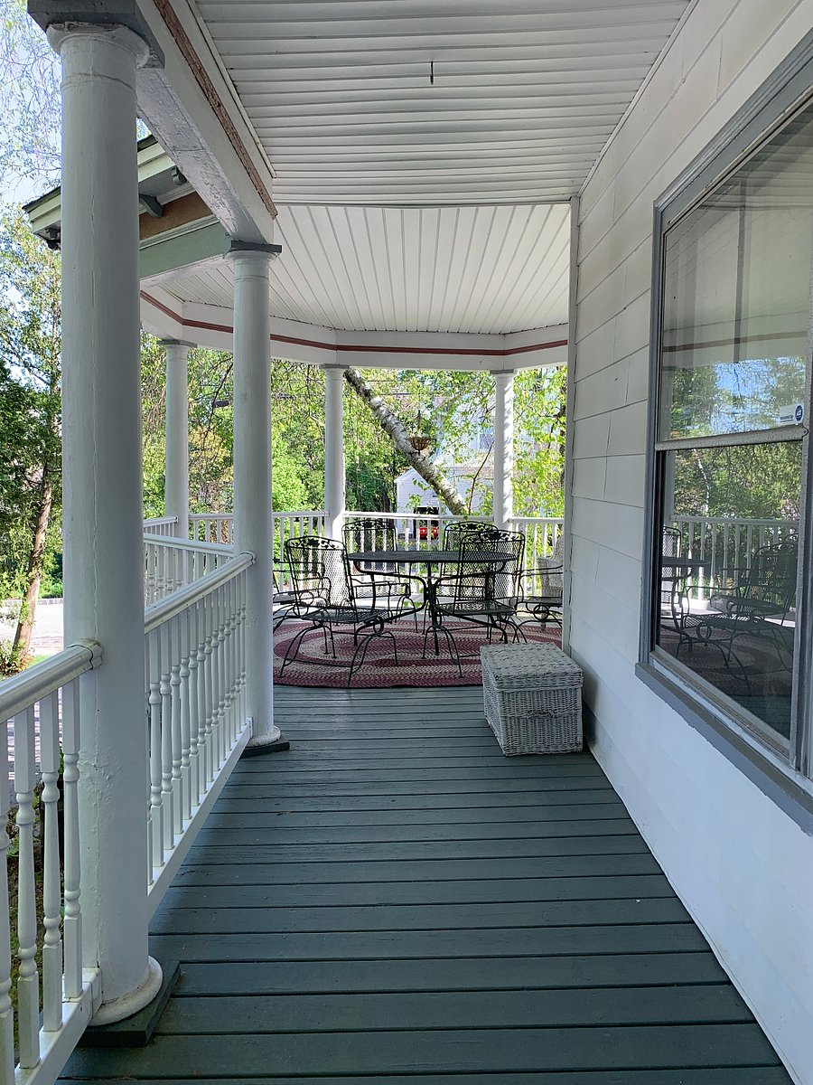 Wrap around porch