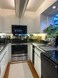 Furnished Finder property 627346_1 photo 4