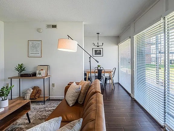 Furnished Finder property 627349_1 photo 4