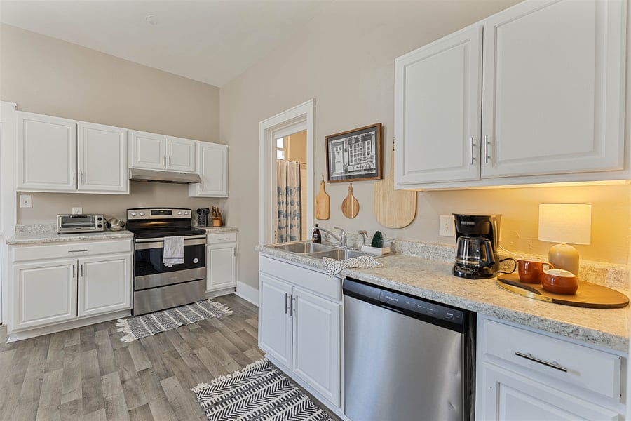 Furnished Finder property 627368_2 photo 5