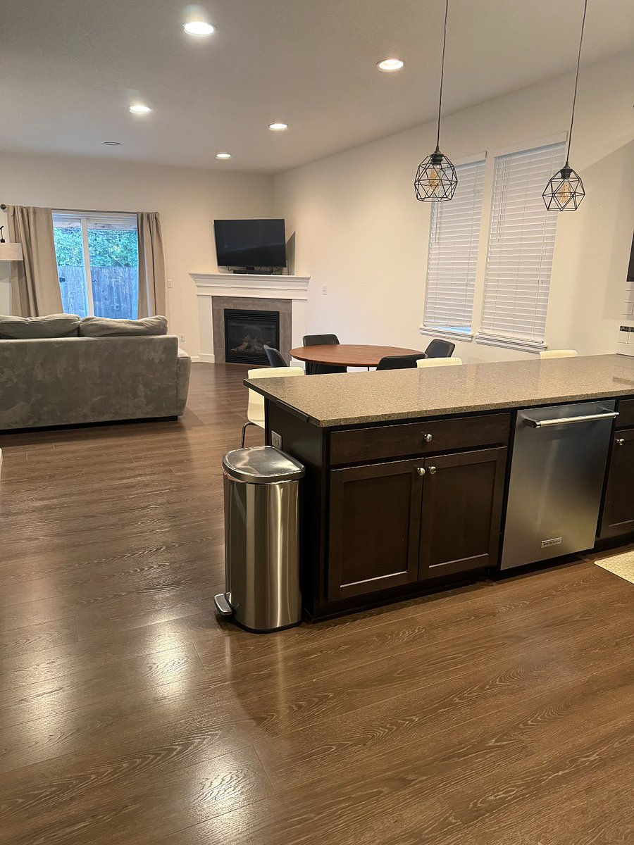 Furnished Finder property 627495_1 photo 5