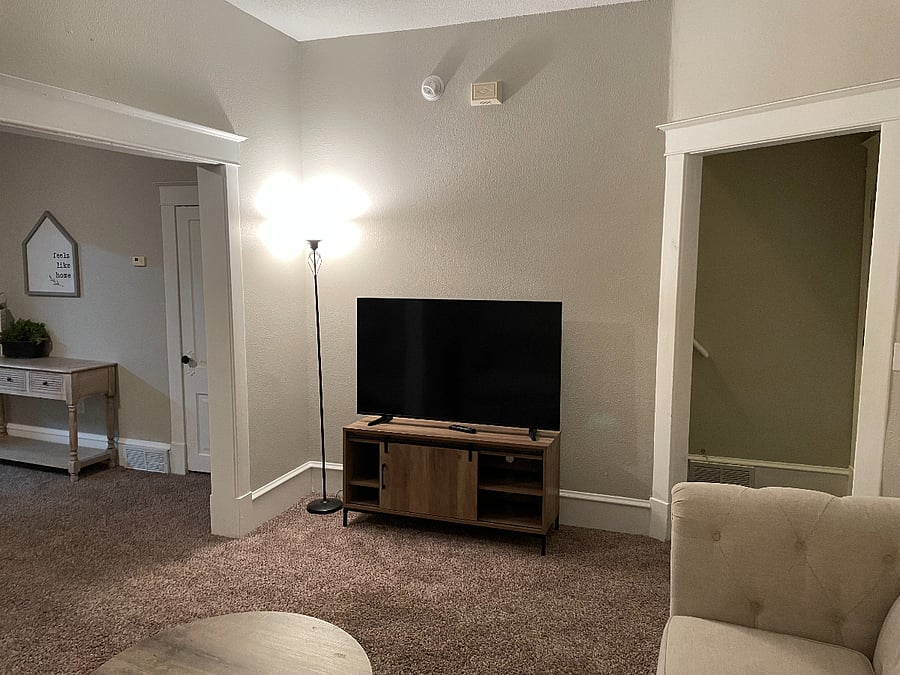 Furnished Finder property 627570_1 photo 4