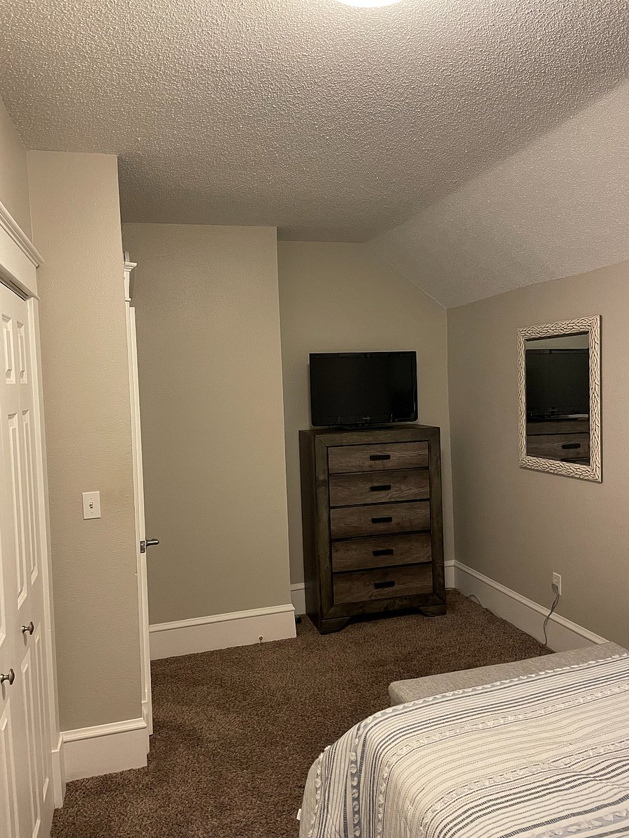 Furnished Finder property 627570_1 photo 12