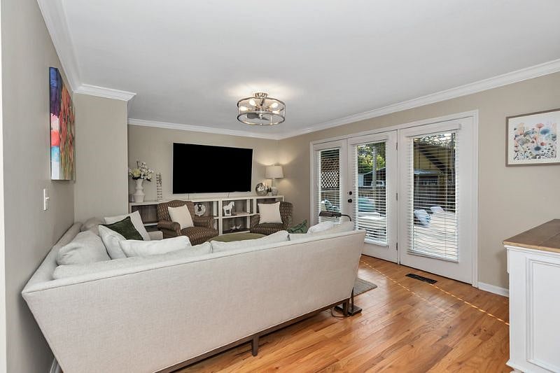 Furnished Finder property 627585_1 photo 16