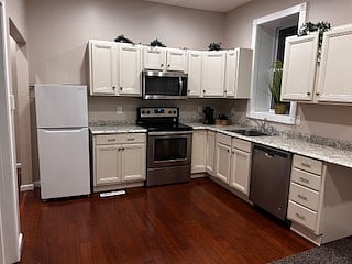 Furnished Finder property 627589_1 photo 3