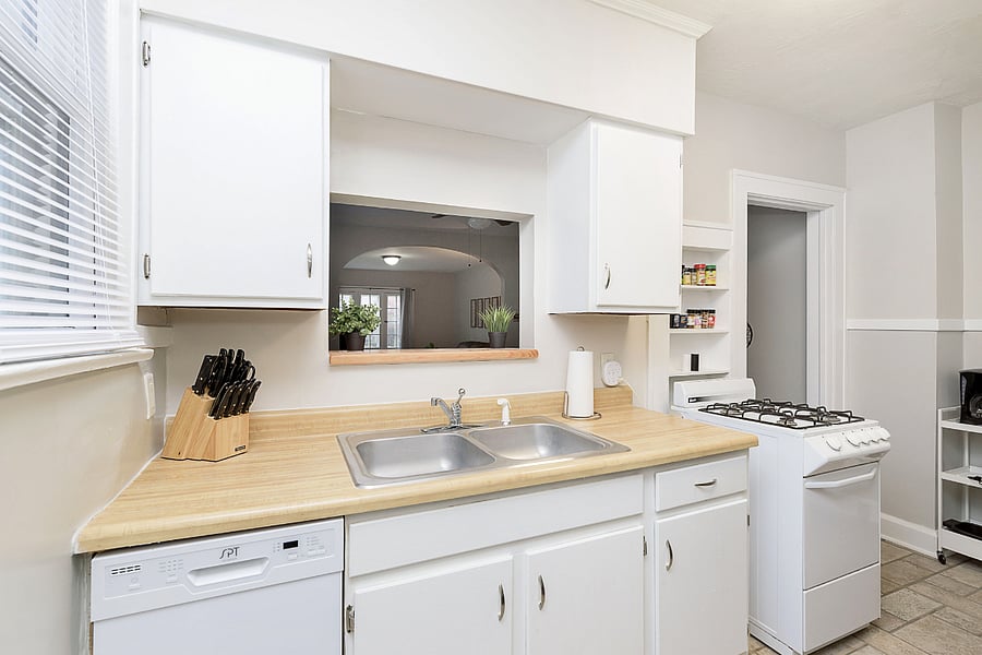 Furnished Finder property 627606_1 photo 18
