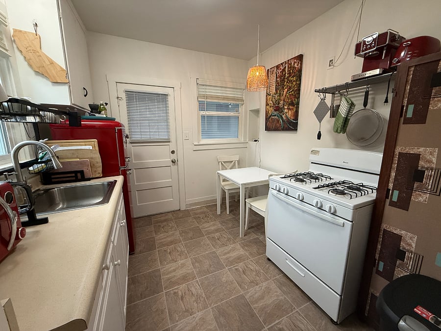 Furnished Finder property 627633_1 photo 6