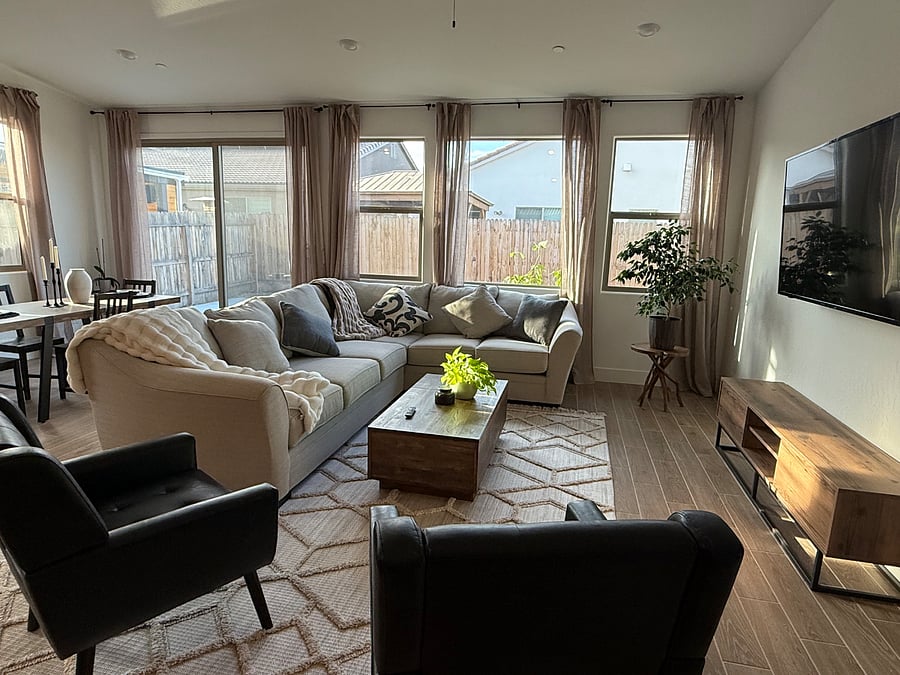 Furnished Finder property 627648_1 photo 3