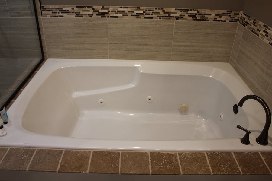 Master bathtub