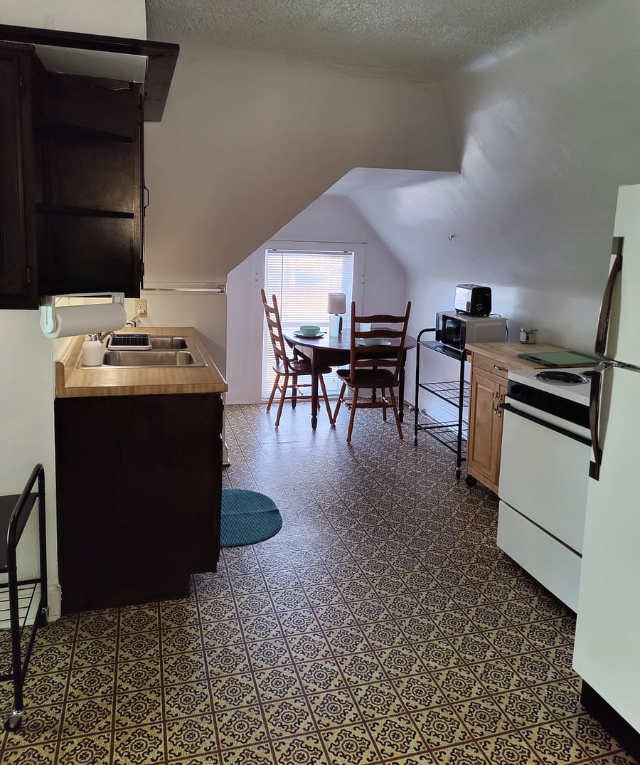 Furnished Finder property 627724_1 photo 3