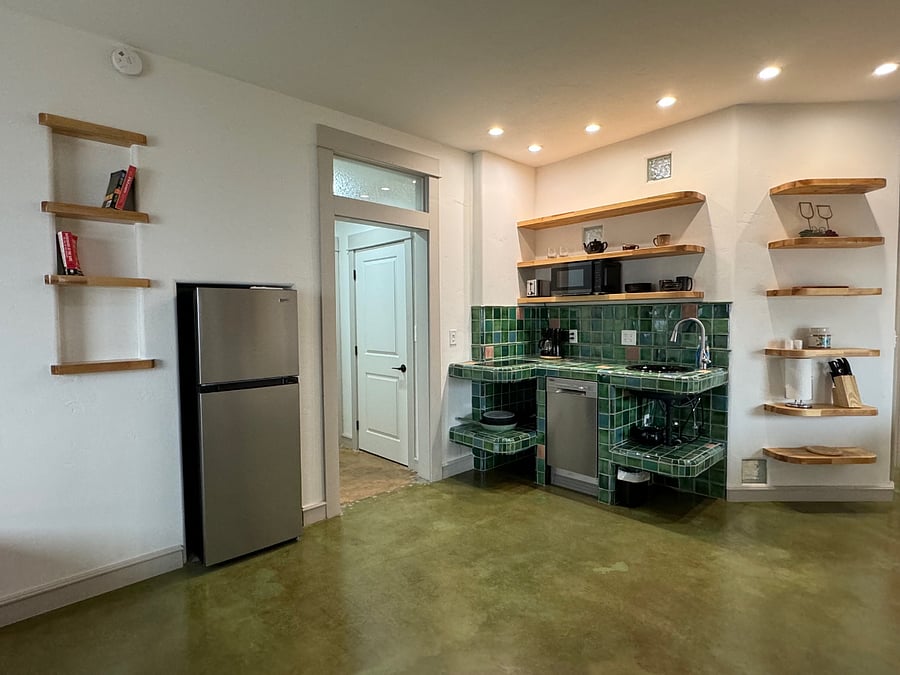 Furnished Finder property 627816_1 photo 8