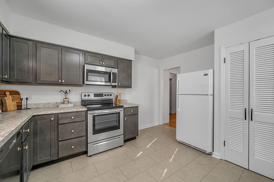 Furnished Finder property 627870_1 photo 18