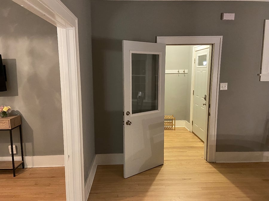 Furnished Finder property 627900_1 photo 8