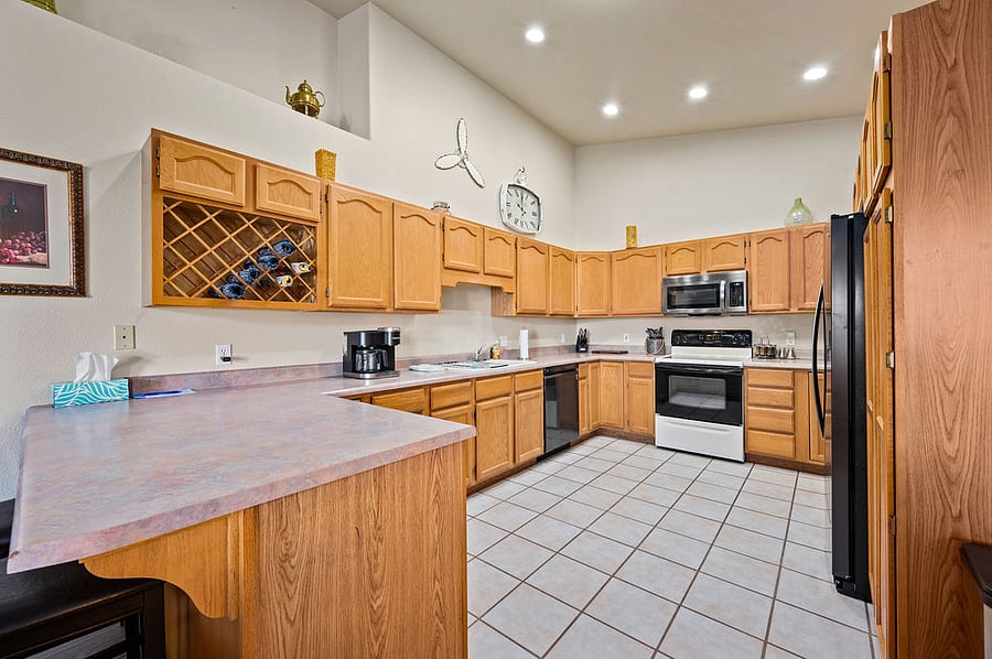 Furnished Finder property 627931_1 photo 8