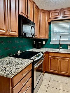 Furnished Finder property 627934_1 photo 3