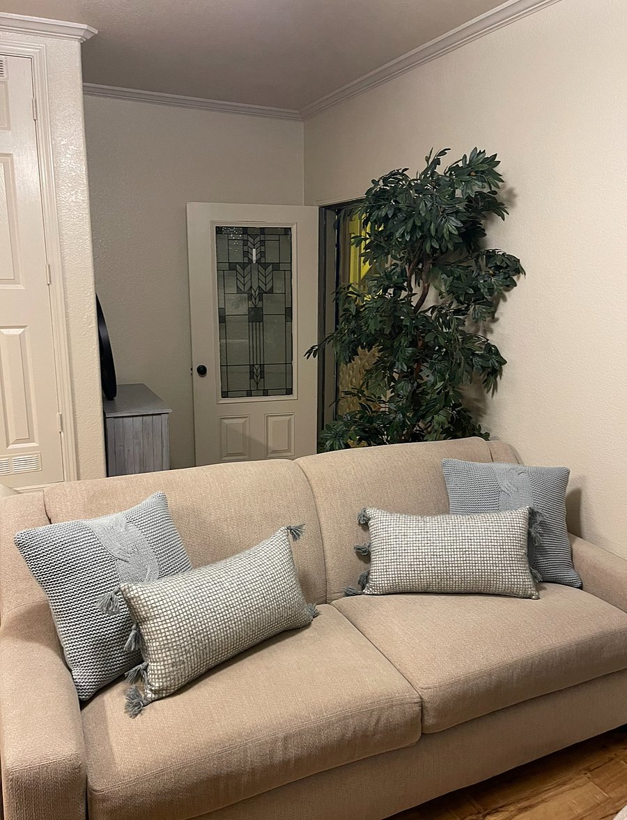 Furnished Finder property 627947_1 photo 4