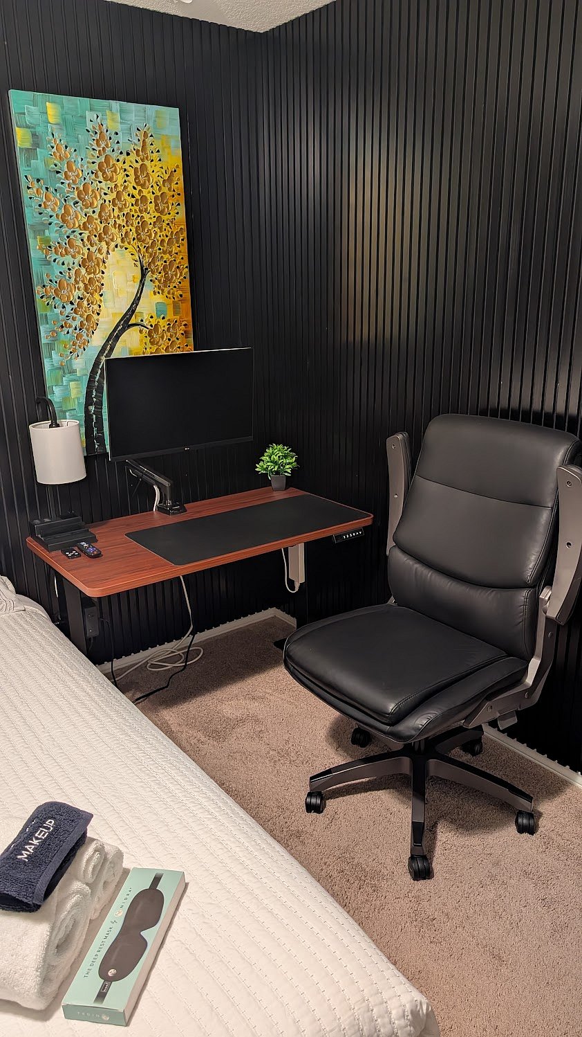 Sit-Stand Desk with 27" 4K Monitor and Executive Chair