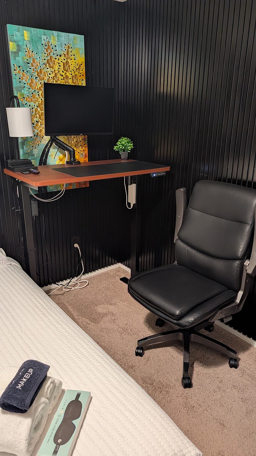 Sit-Stand Desk with 27" 4K Monitor and Executive Chair