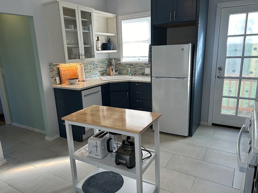 Furnished Finder property 627998_1 photo 9