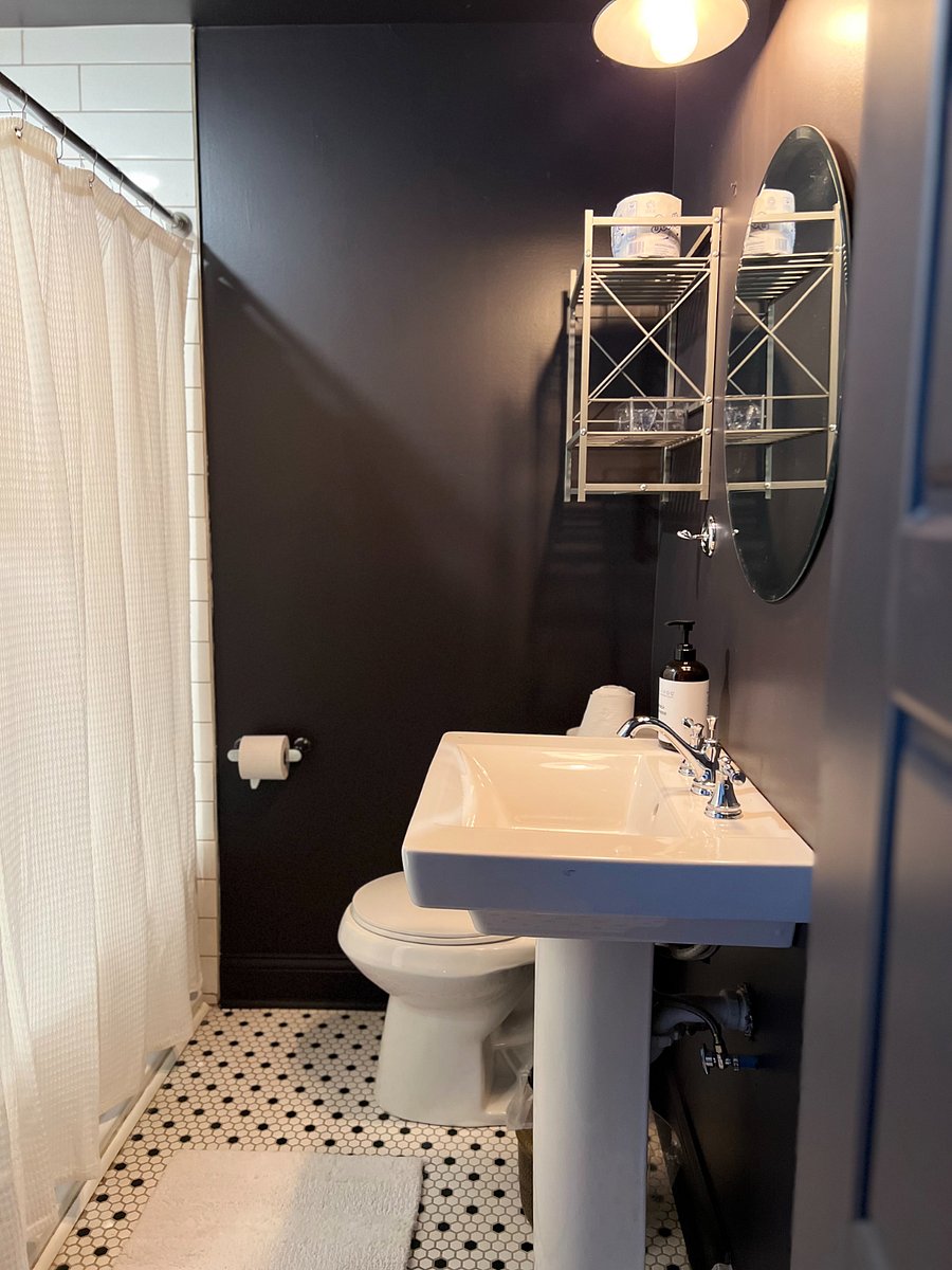 Furnished Finder property 628033_1 photo 9