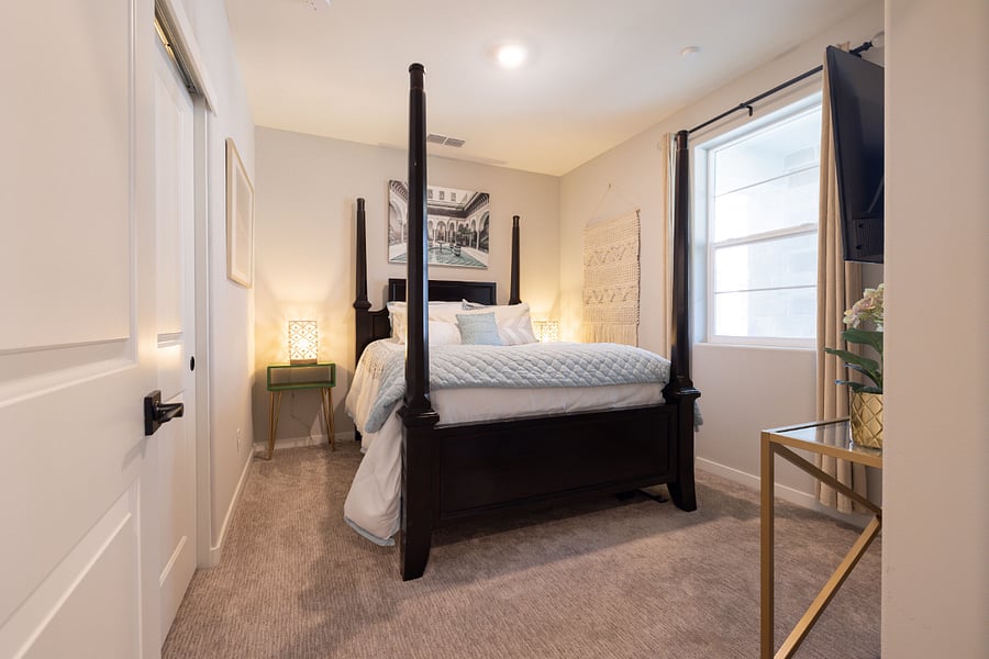 Furnished Finder property 628105_1 photo 6