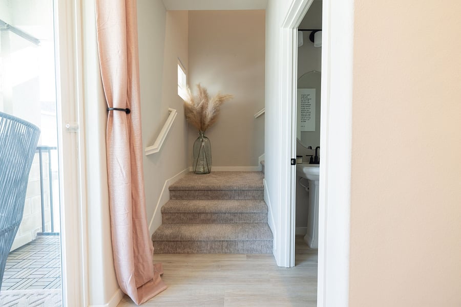 Furnished Finder property 628105_1 photo 21