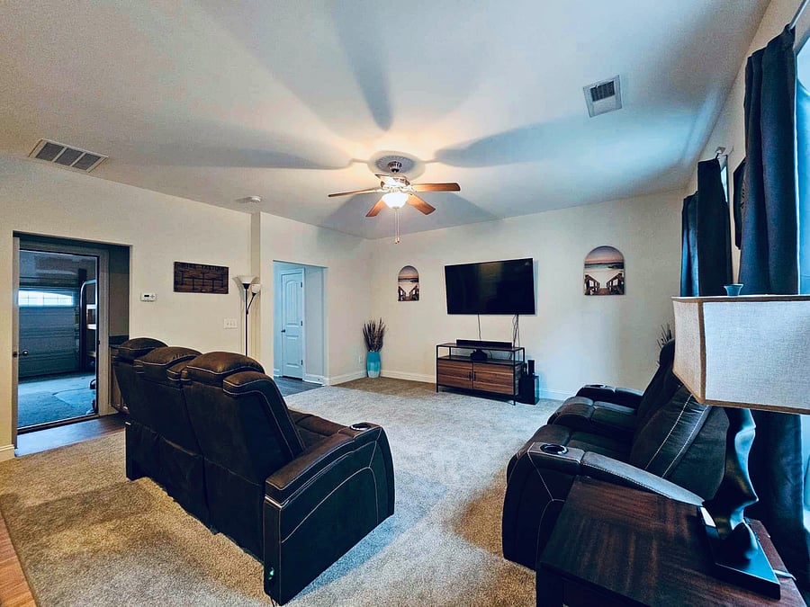 Furnished Finder property 628119_1 photo 4