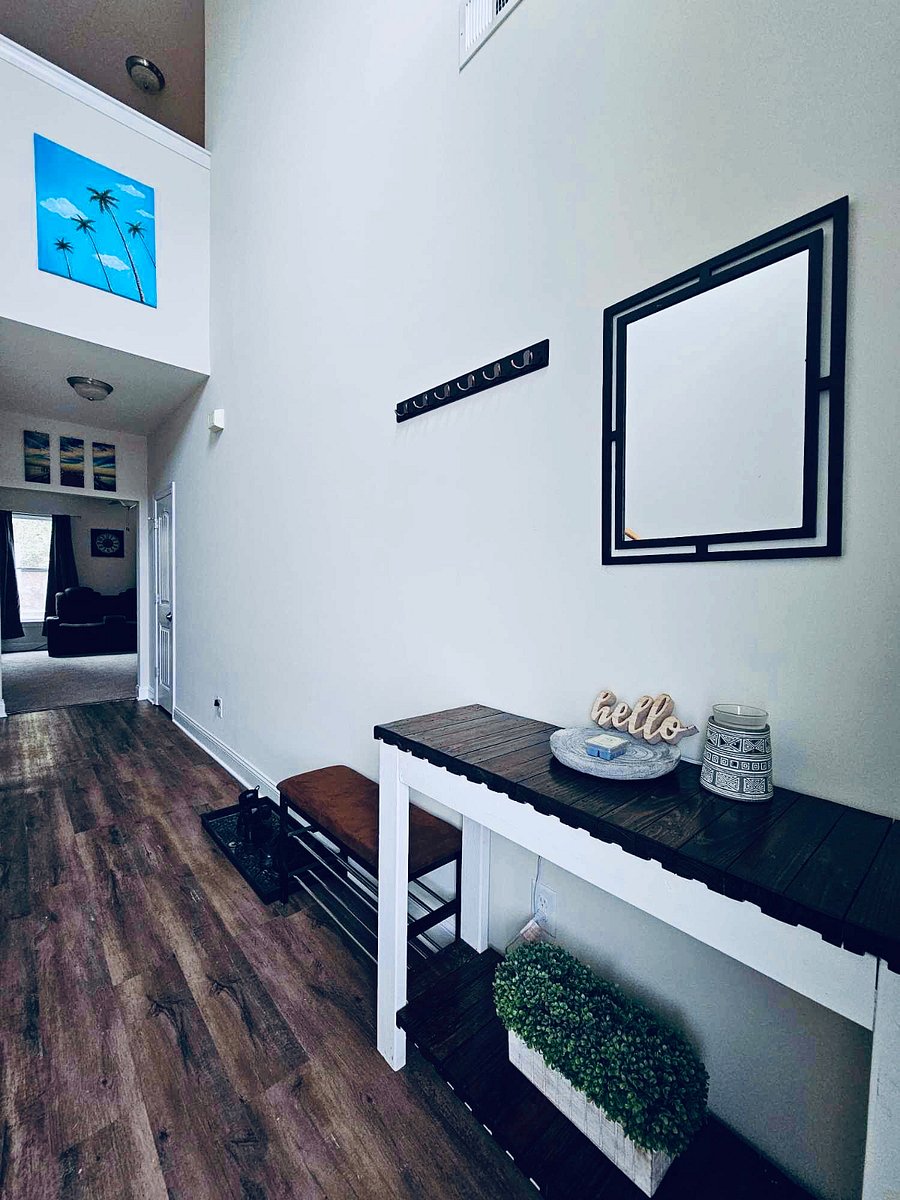 Furnished Finder property 628119_1 photo 3