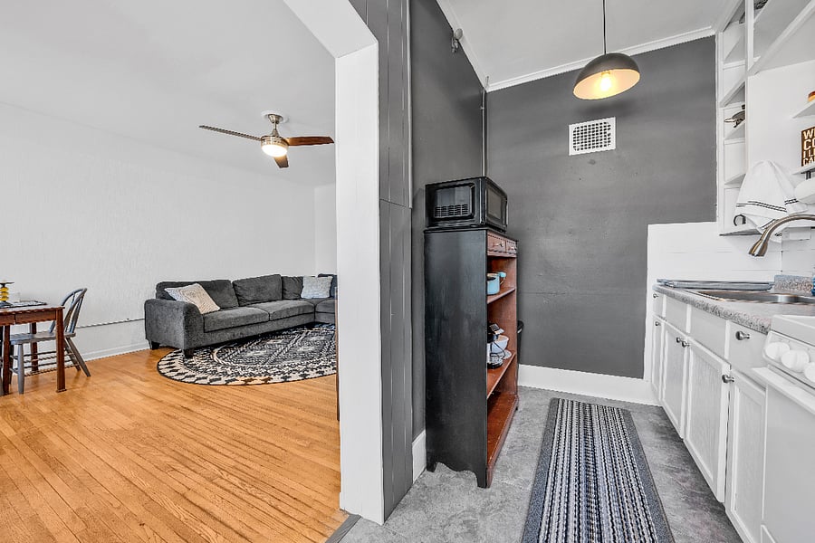Furnished Finder property 628155_1 photo 3