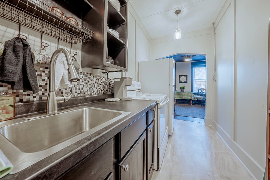 Furnished Finder property 628155_2 photo 3