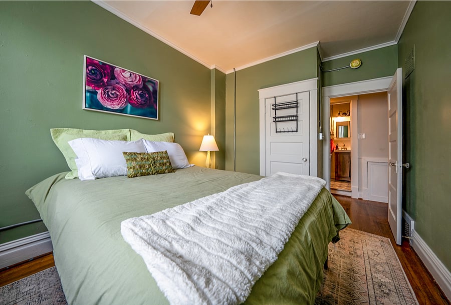 Furnished Finder property 628155_3 photo 8
