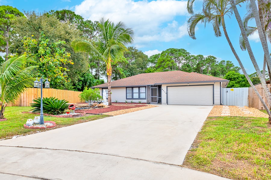 Furnished Finder property 628160_1 photo 6