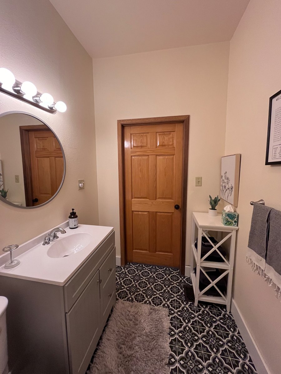 Furnished Finder property 628169_1 photo 8