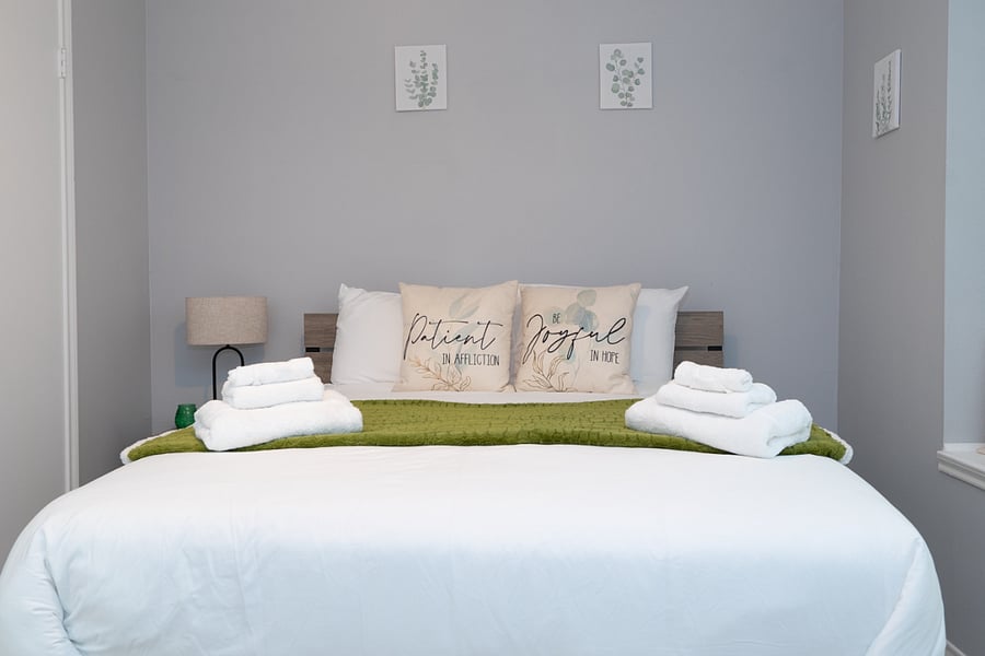 Furnished Finder property 628198_1 photo 25