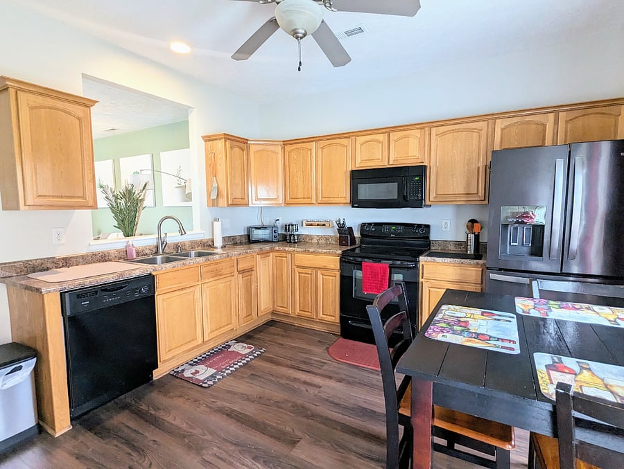 Furnished Finder property 628214_1 photo 31
