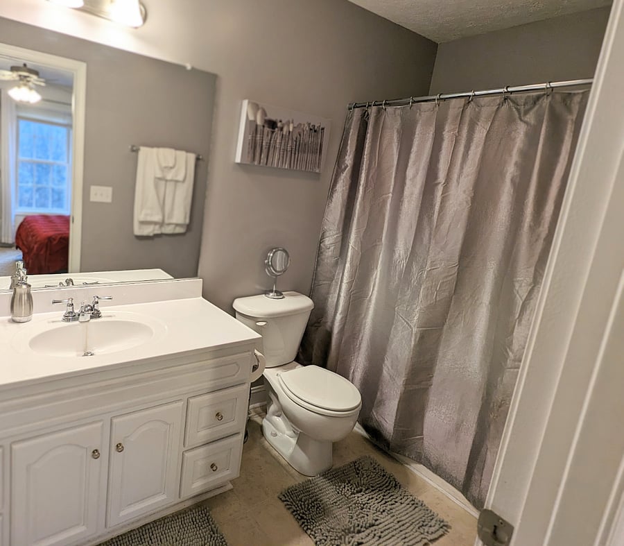 Furnished Finder property 628214_1 photo 30