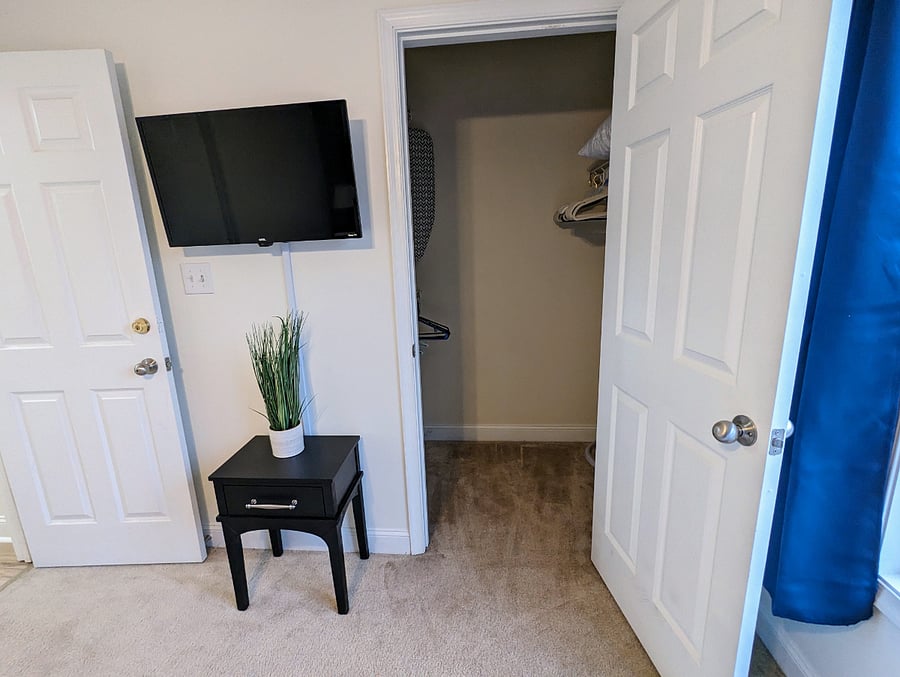 Furnished Finder property 628214_1 photo 18