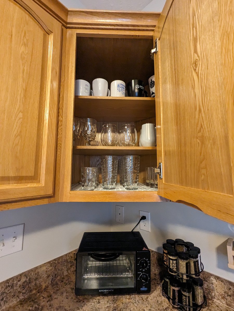 Furnished Finder property 628214_1 photo 35