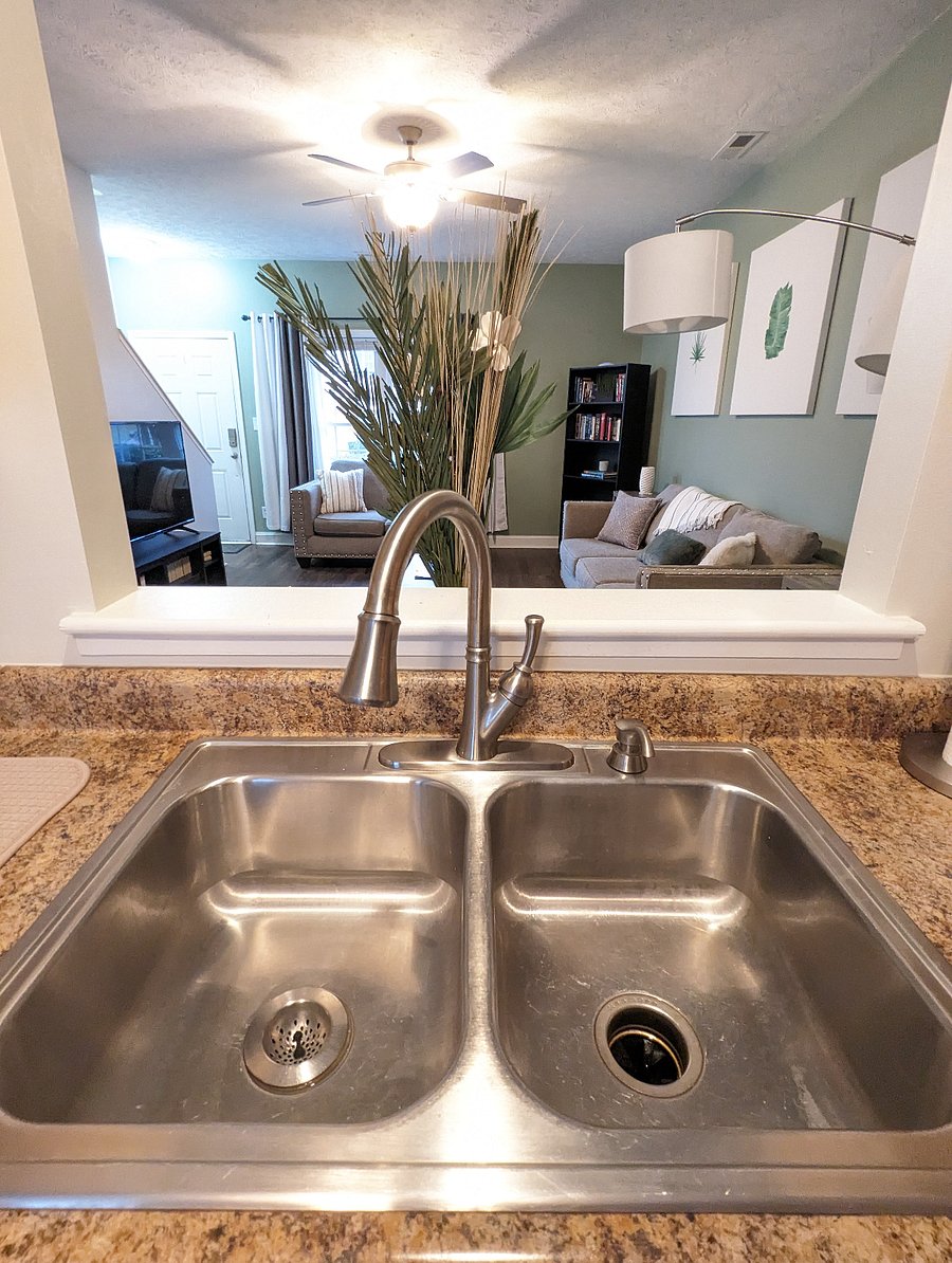 Garbage disposal in double sink