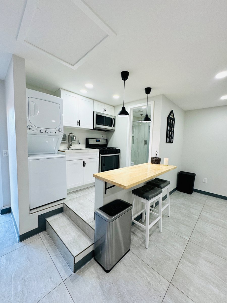Furnished Finder property 628268_1 photo 4