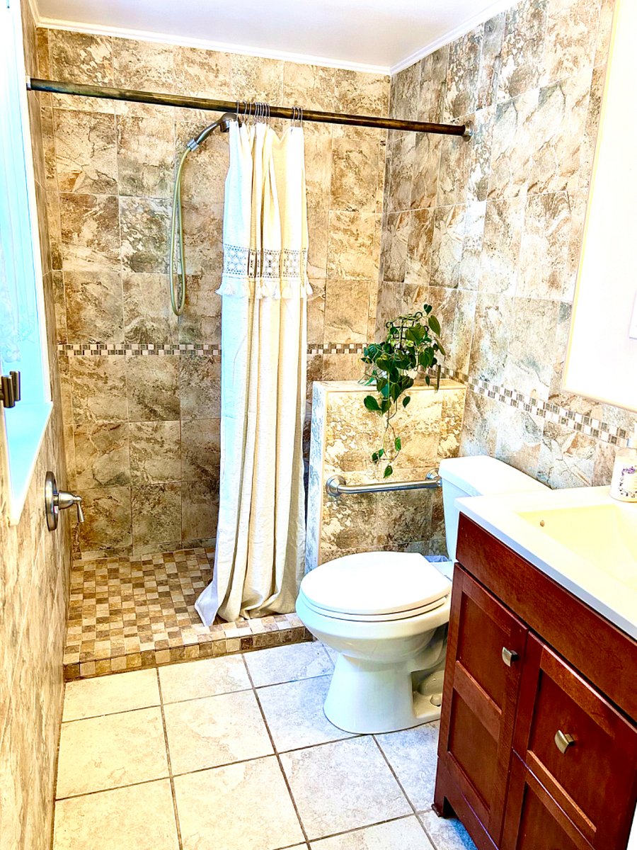 Furnished Finder property 628270_1 photo 16