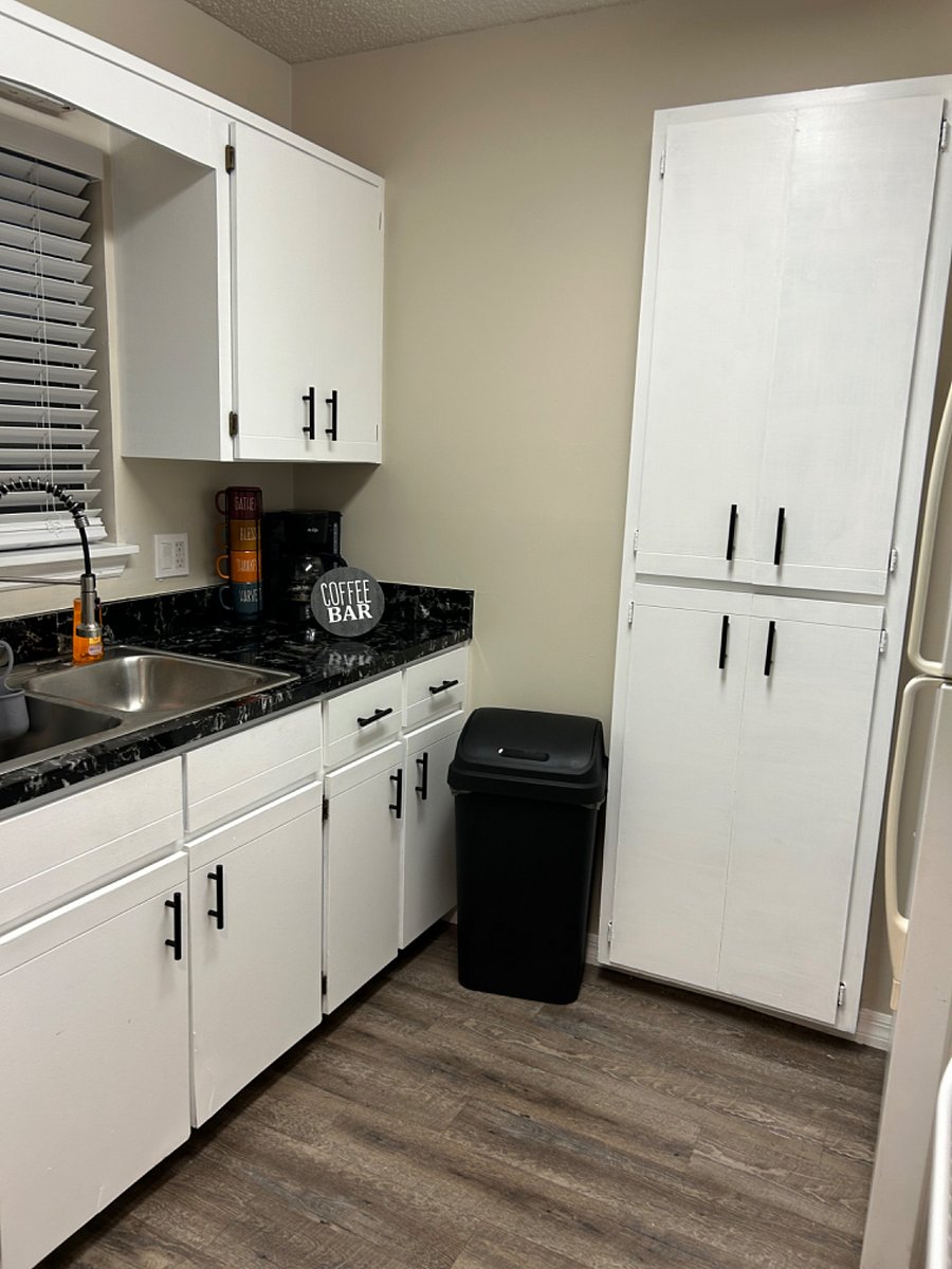 Furnished Finder property 628388_1 photo 3