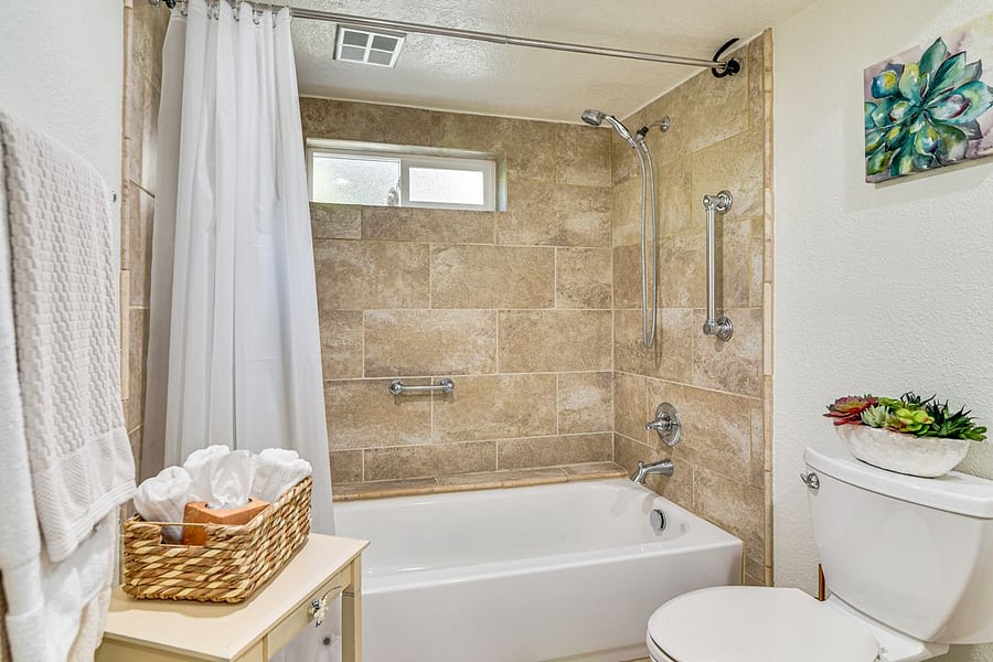 Furnished Finder property 628407_1 photo 4