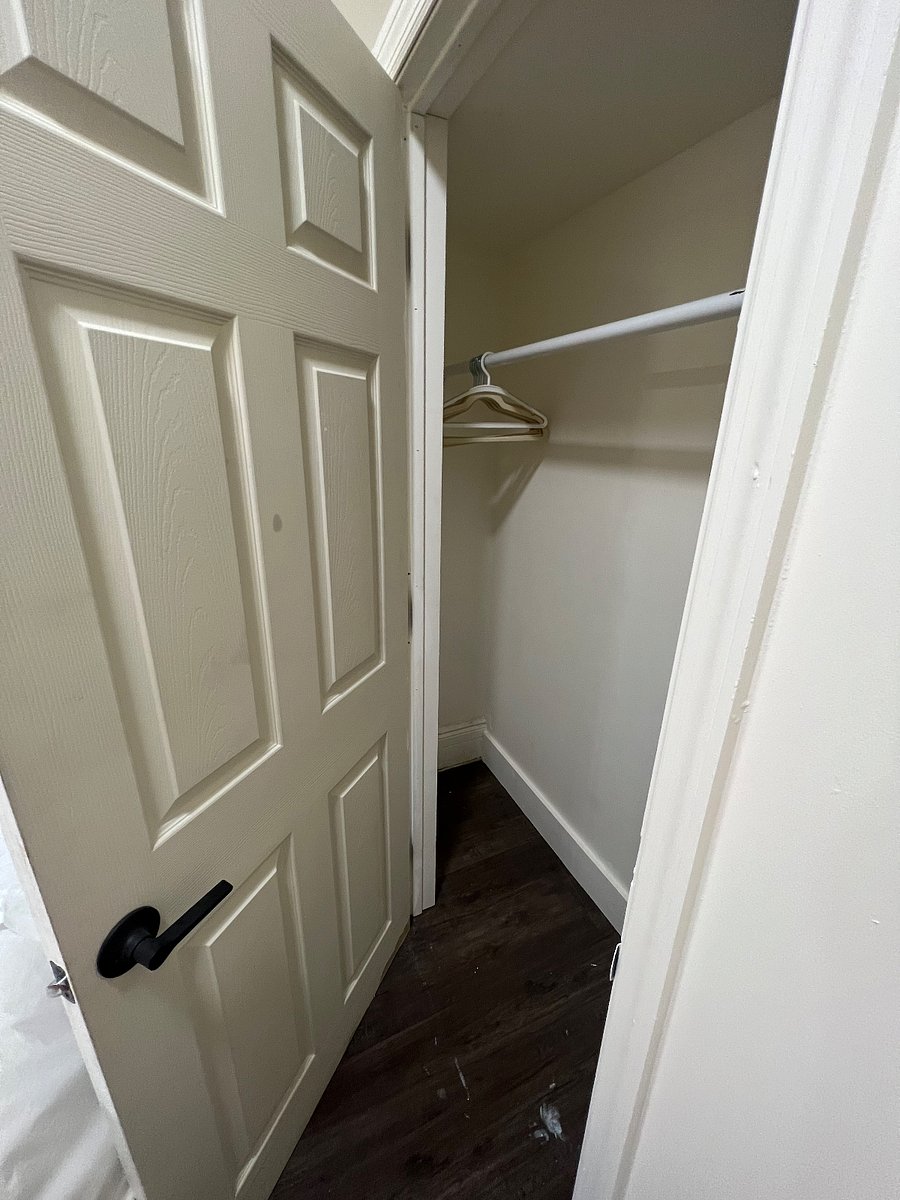 2nd bedroom closet
