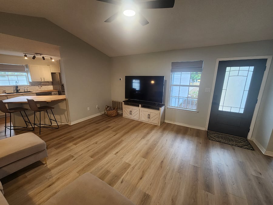 Furnished Finder property 628480_1 photo 12