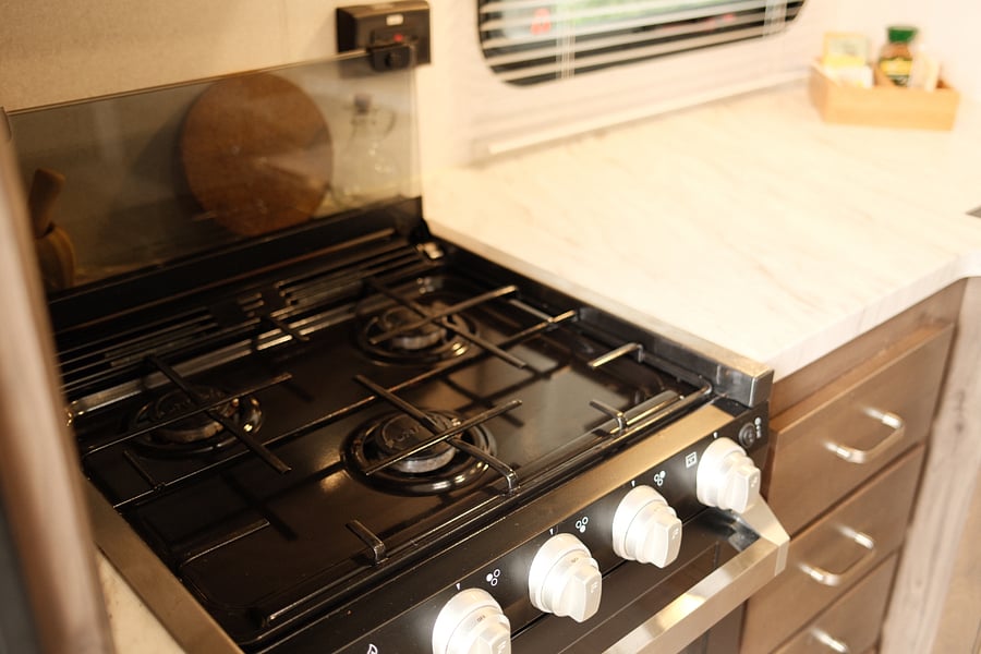 three burner gas stove