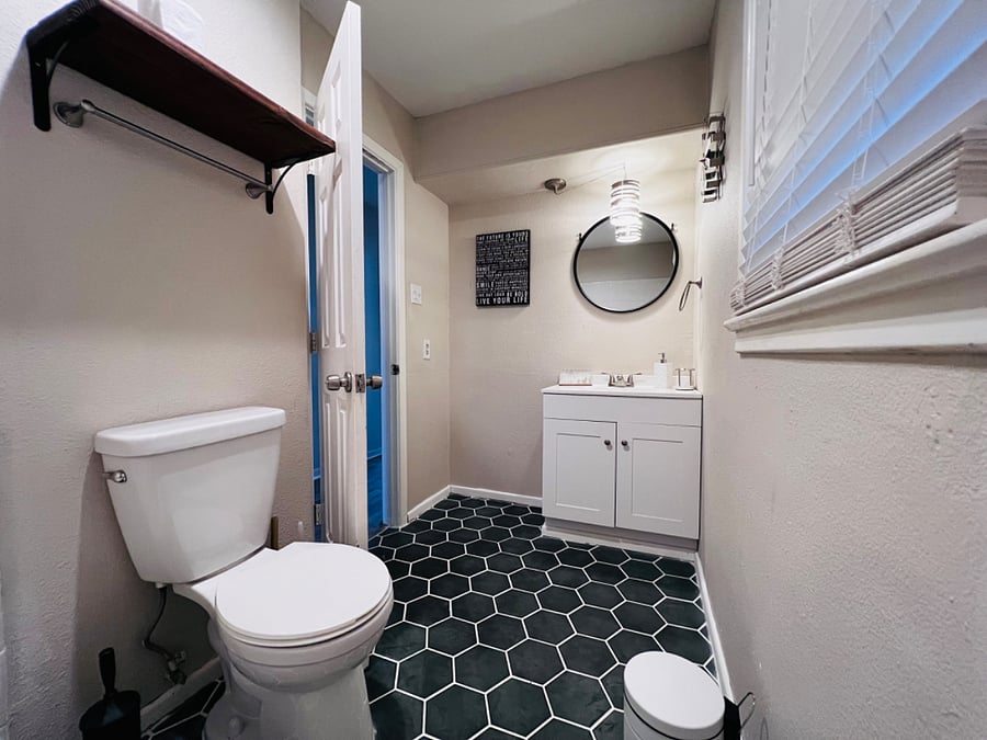 Furnished Finder property 628531_1 photo 22
