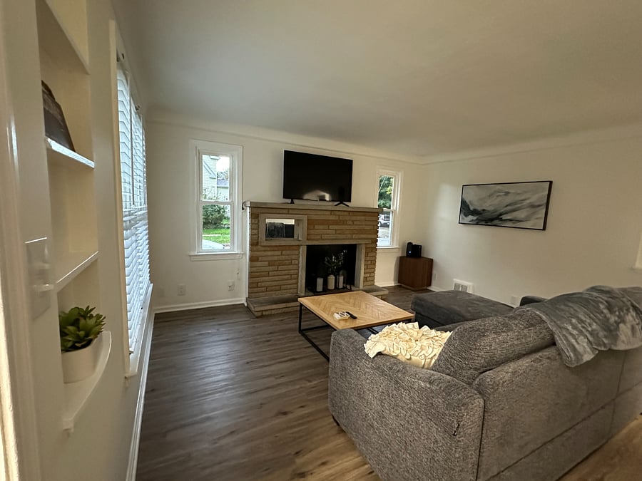 Furnished Finder property 628549_1 photo 3