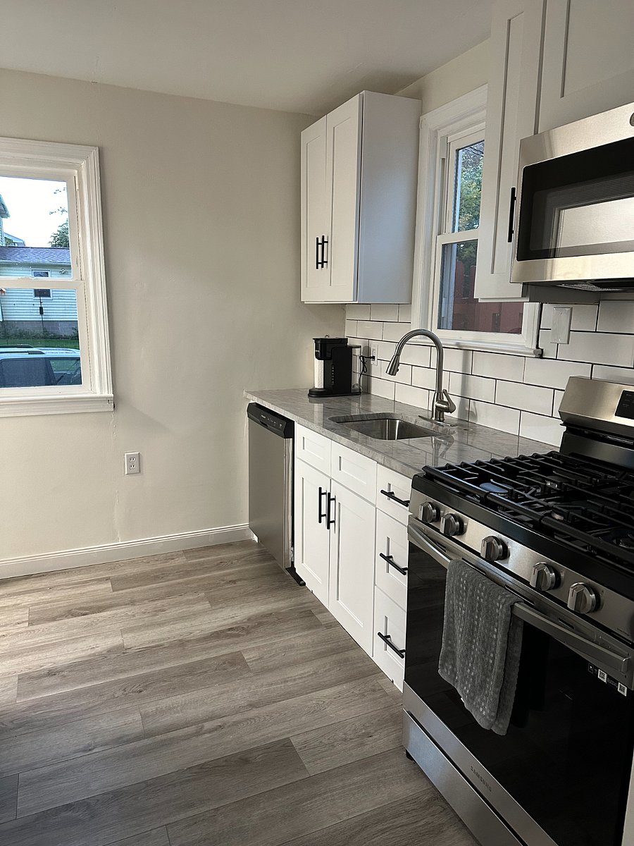 Furnished Finder property 628549_1 photo 8